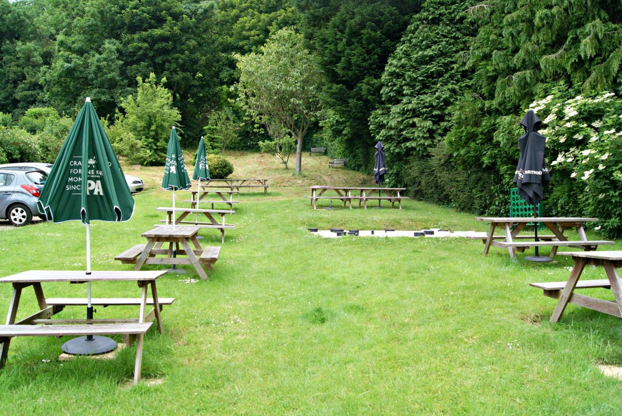 The Kings Arms Inn Montacute Екстериор снимка